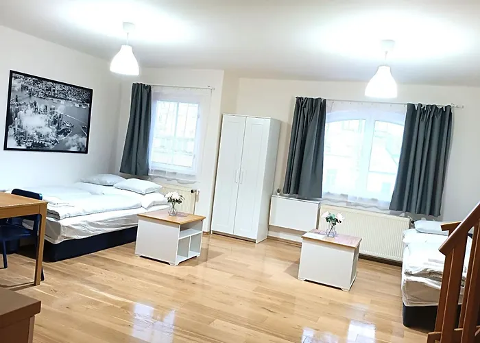 City Castle Aparthotel